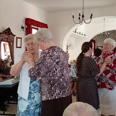 III. Olajág Szüreti bál a pátyi intézményben