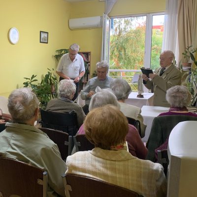 Tamási József atya előadása a Mária-jelenésekről