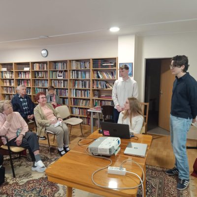 Corvinus Egyetem hallgatói a zuglói Olajág Otthonokban