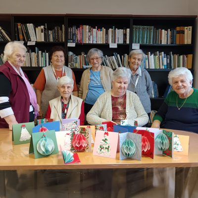 Kézműveskedjünk az unokákkal!