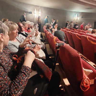 Zuglói Olajág Gyaloglóklub a RaM-ArT Színházban